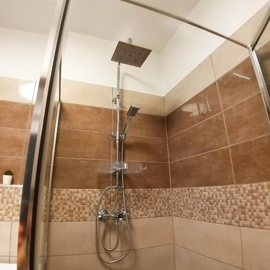 Victoria Apartman Кескемет Екстериор снимка